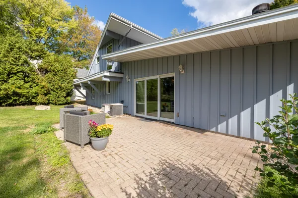 $589,900 | 4705 Highland Park Drive, Polk, WI 53086