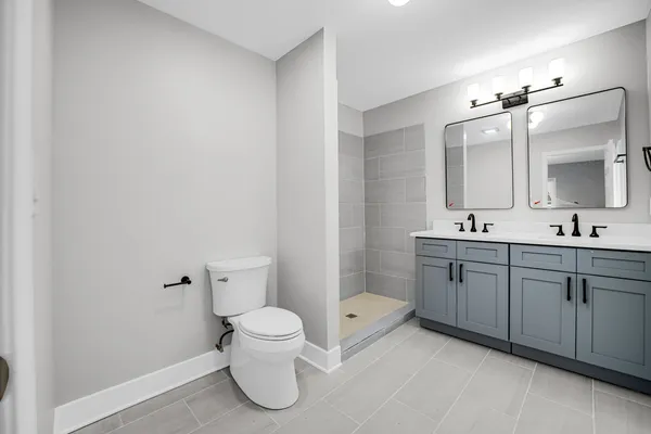 $895,000 | 1950 Monroe Avenue, Glenview, IL 60025