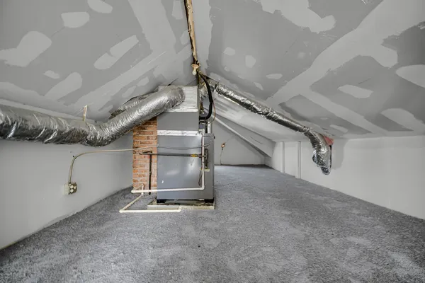 $895,000 | 1950 Monroe Avenue, Glenview, IL 60025