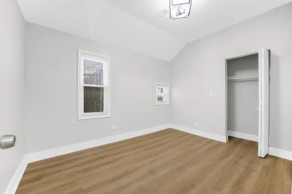 $895,000 | 1950 Monroe Avenue, Glenview, IL 60025
