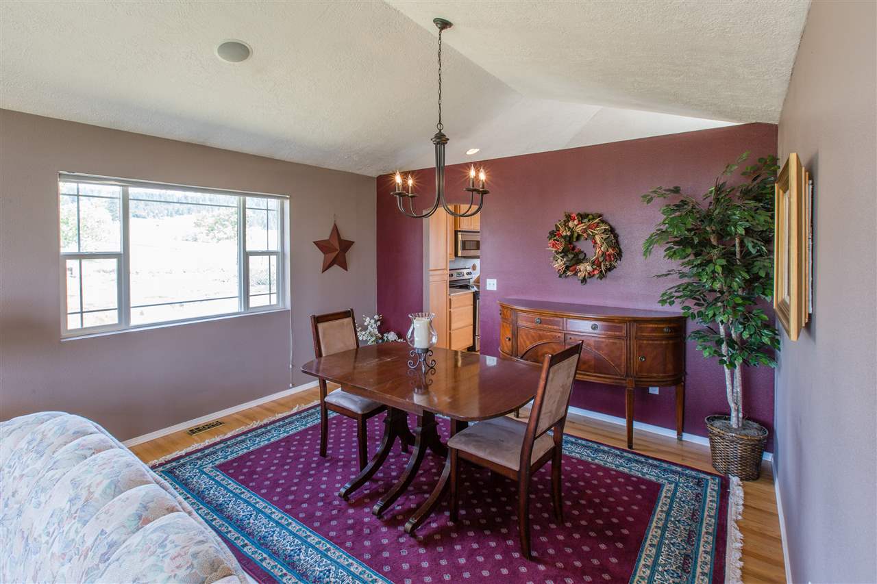 14904 East Meadows Road Mica, WA 99023 - Photo 5 of 20 Gallery Image 5