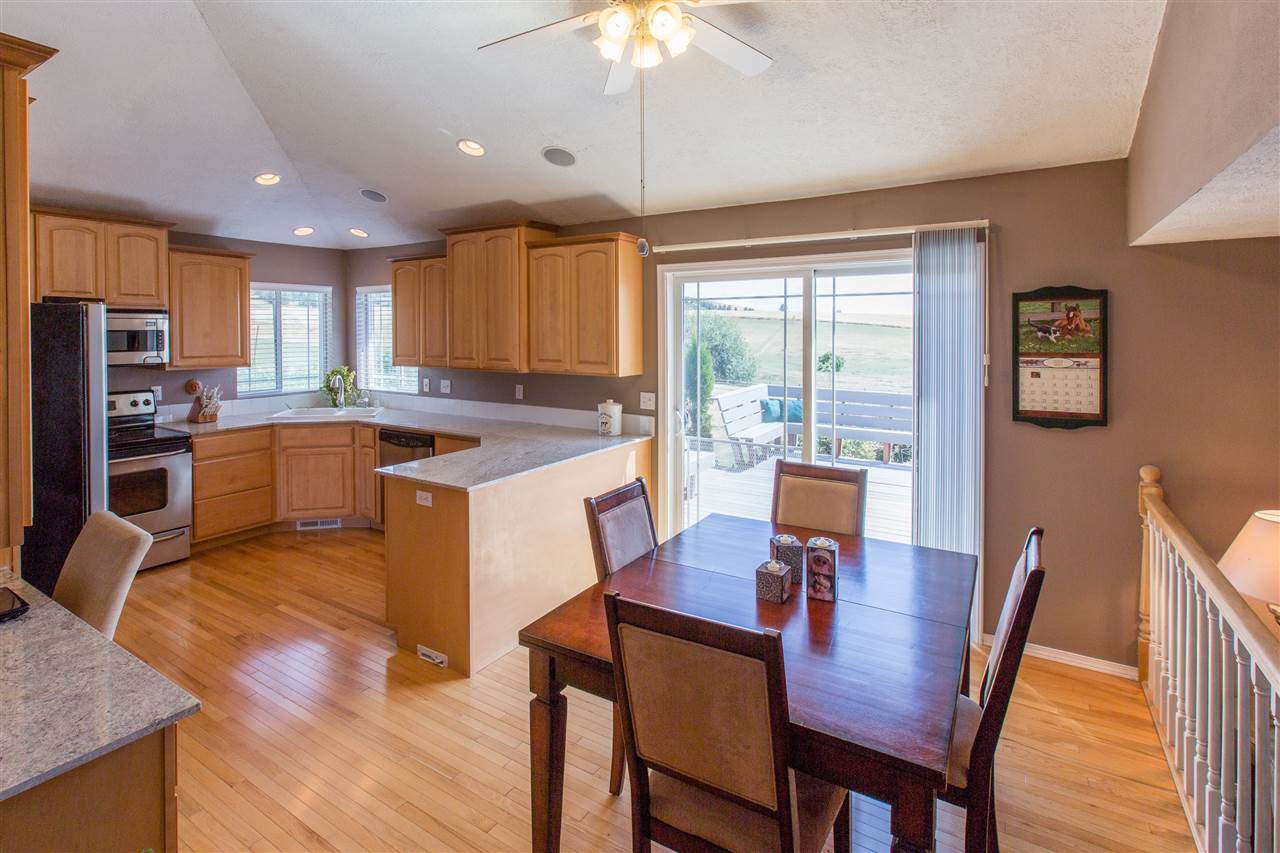 14904 East Meadows Road Mica, WA 99023 - Photo 7 of 20 Gallery Image 7