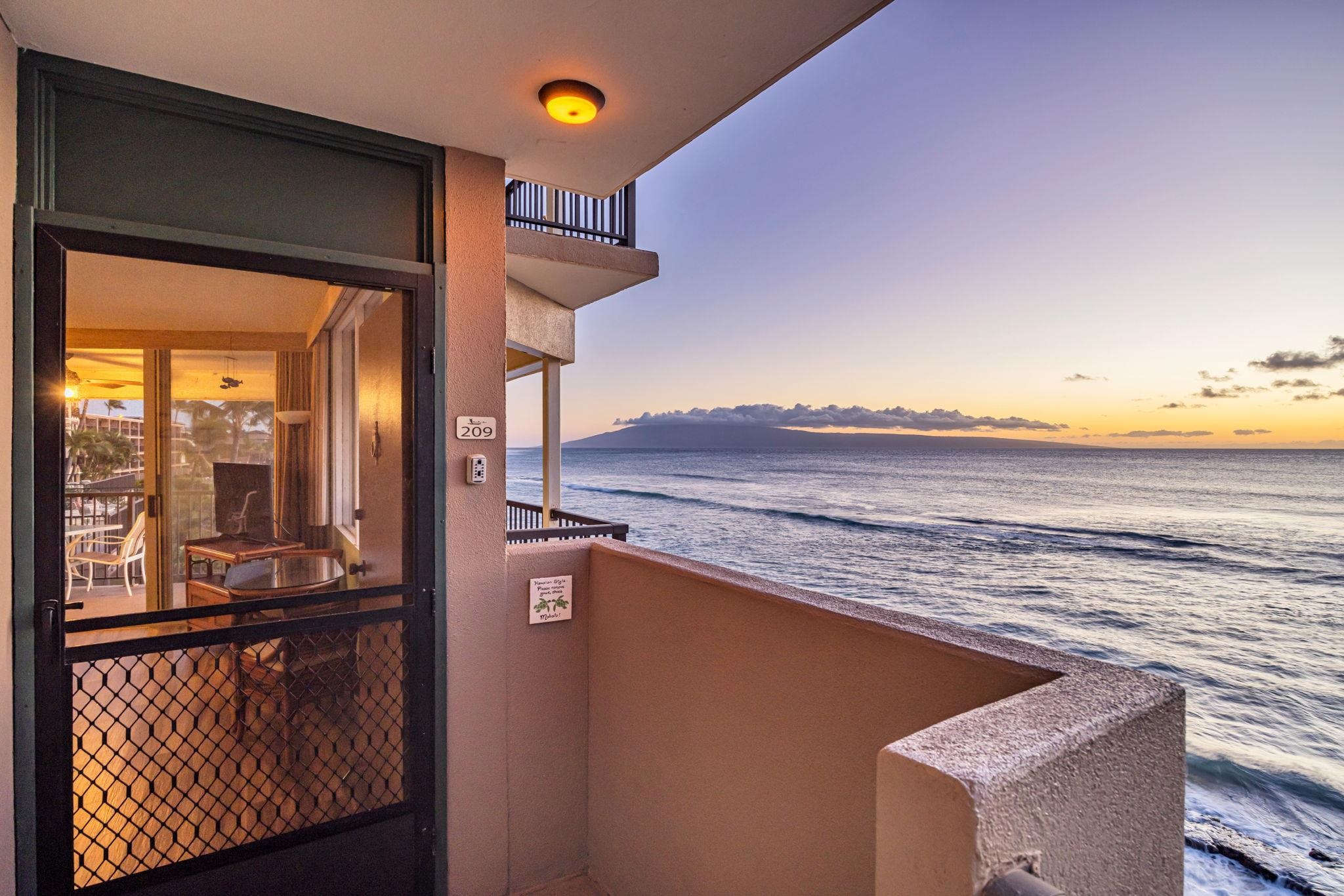 3823 Lower Honoapiilani Road, Unit 209 Lahaina, HI 96761 - Photo 6 of 50