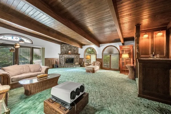 $950,000 | 242 Eastwood Drive, Westfield, MA 01085