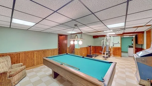 $950,000 | 242 Eastwood Drive, Westfield, MA 01085