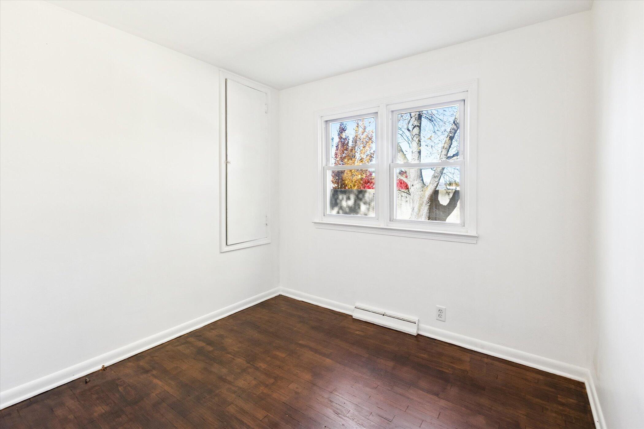 1037 East Hill Road Grand Blanc, MI 48507 - Photo 15 of 28 23