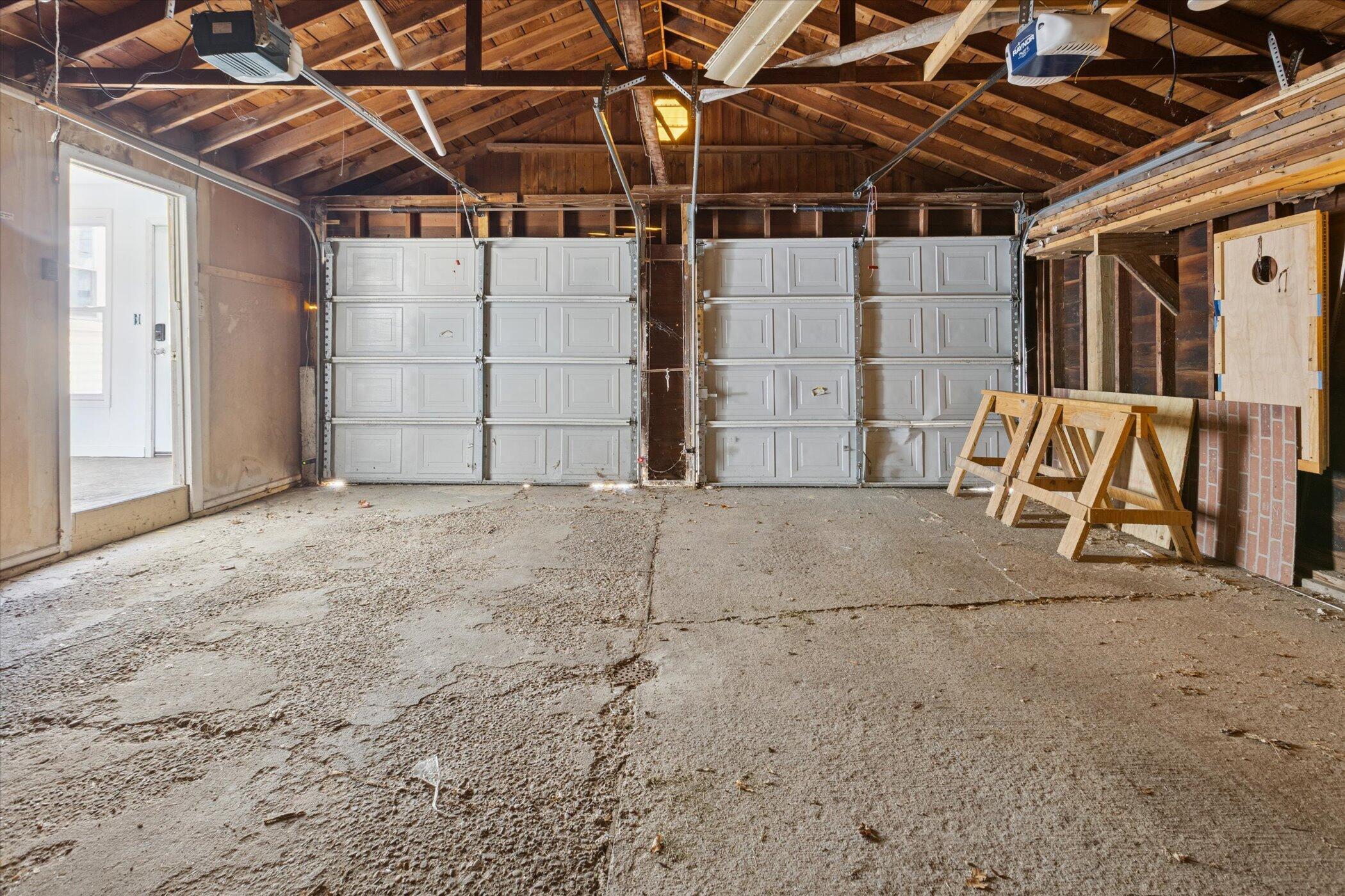 1037 East Hill Road Grand Blanc, MI 48507 - Photo 22 of 28 10