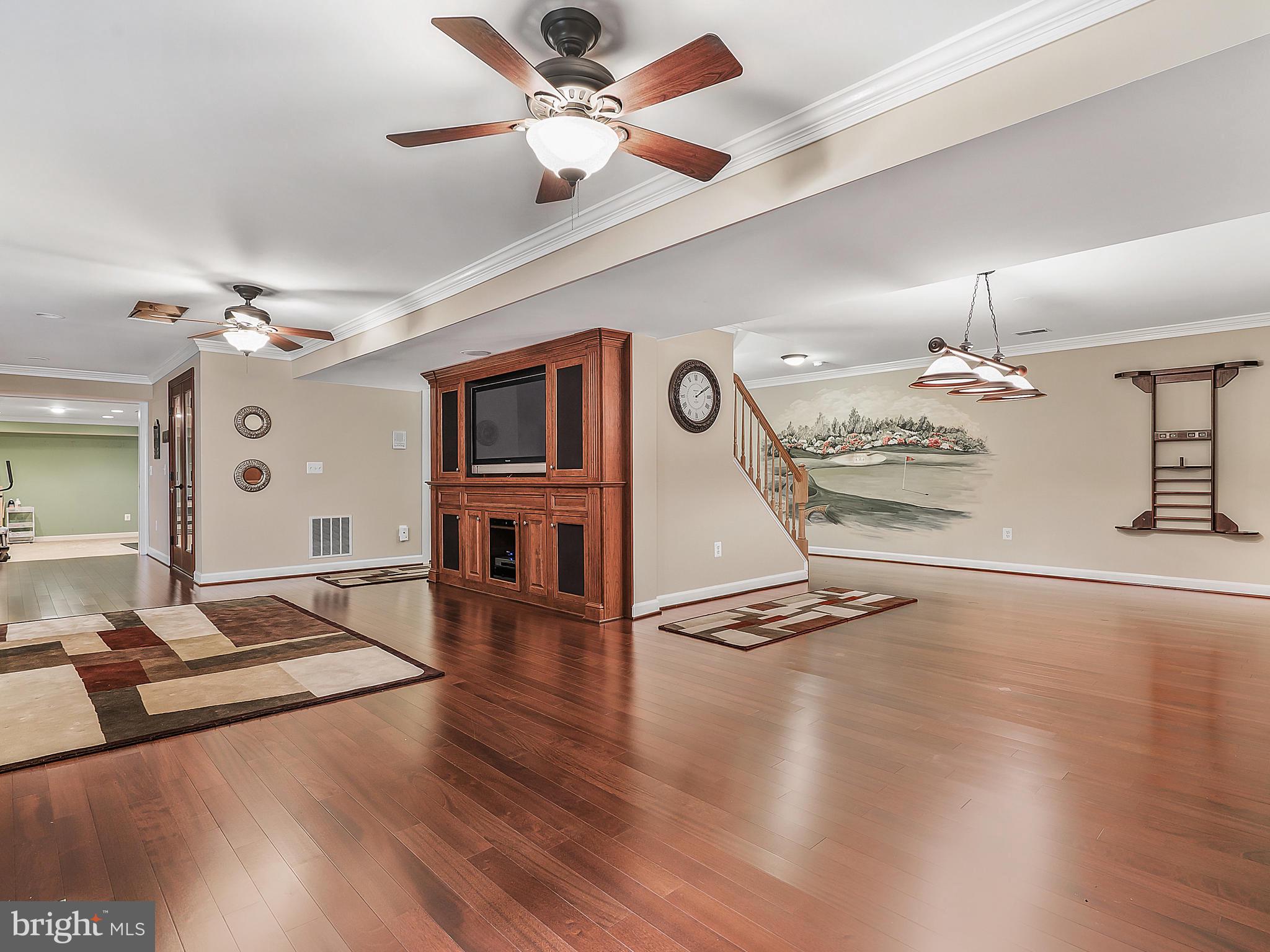 122 Seahawk Lane Edgewater, MD 21037 - Photo 45 of 65 Lots of room to take advantage o