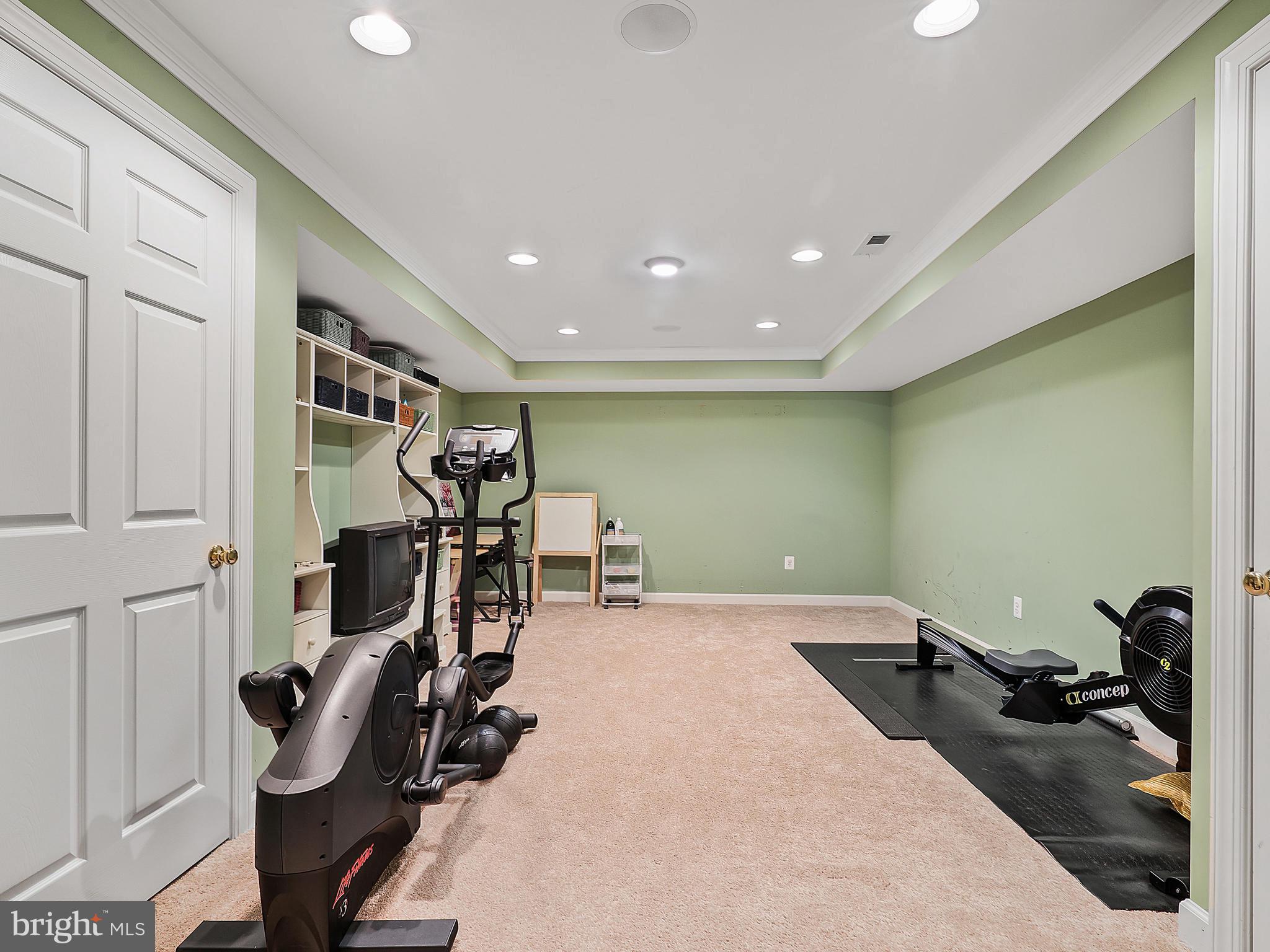122 Seahawk Lane Edgewater, MD 21037 - Photo 48 of 65 Thinking about working out or craft room or...