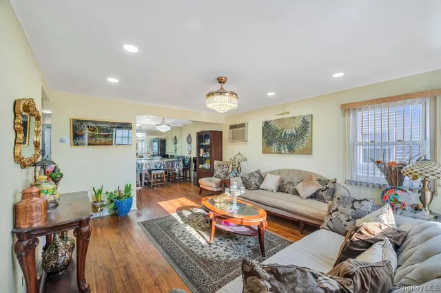 $779,000 | 181 Martens Avenue, Valley Stream, NY 11580