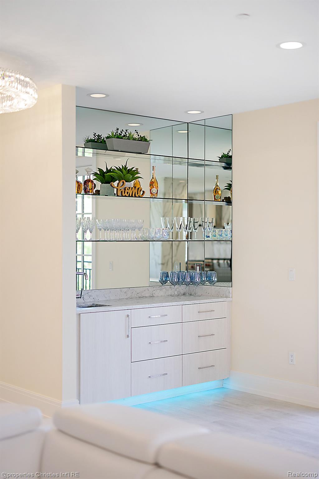 600 Elizabeth Street, Unit 420 Rochester, MI 48307 - Photo 49 of 69 Gallery Image 49
