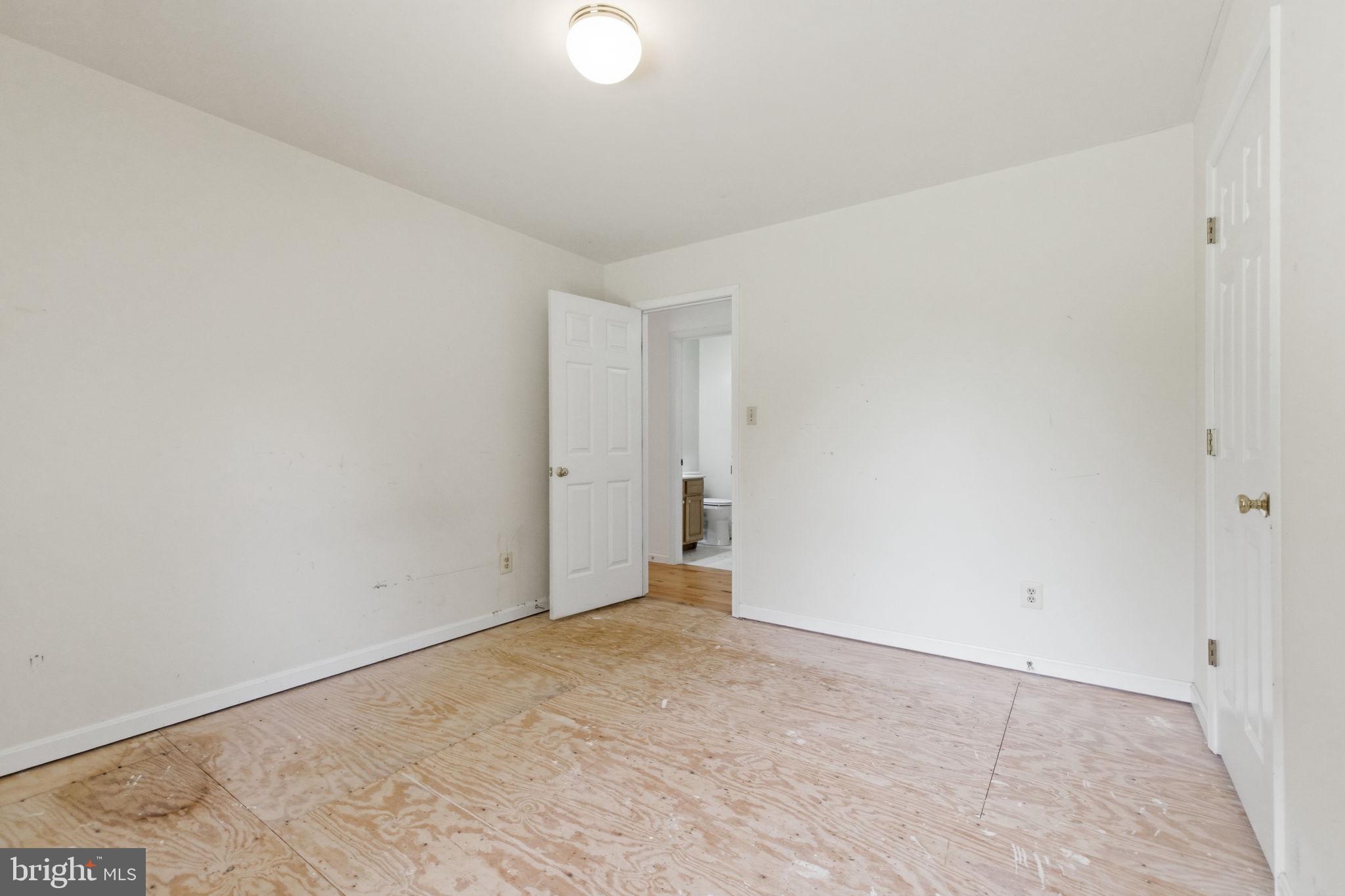 4004 Indian Run Road Amissville, VA 20106 - Photo 21 of 52 Third Bedroom