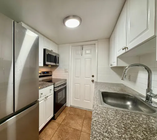 $2,150 | 1671 Northeast 33rd Street, Unit 3, Pompano Beach, FL 33064