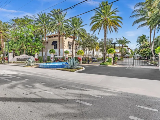 $902,000 | 2700 North Federal Highway, Unit 505, Boynton Beach, FL 33435