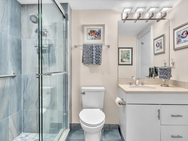 $902,000 | 2700 North Federal Highway, Unit 505, Boynton Beach, FL 33435