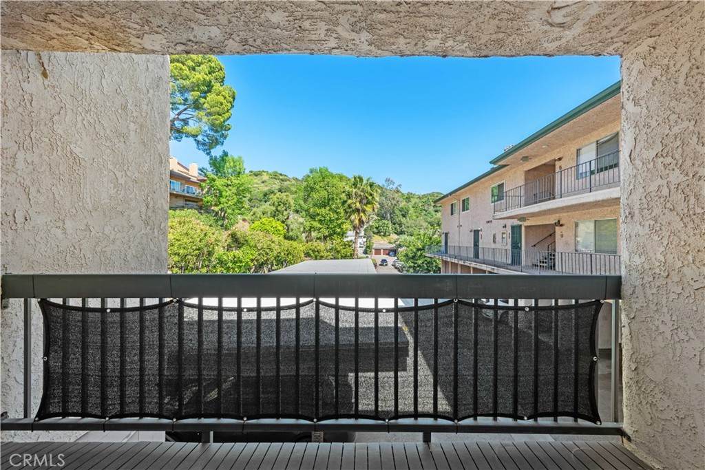 2940 North Verdugo Road, Unit 214 Glendale, CA 91208 - Photo 8 of 10 a front view of a house