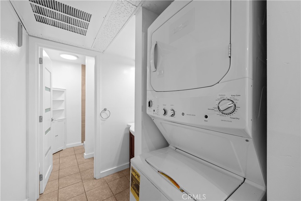 2940 North Verdugo Road, Unit 214 Glendale, CA 91208 - Photo 9 of 12