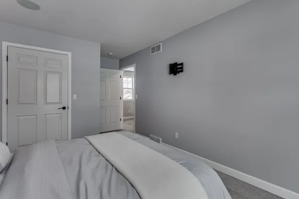 $435,000 | 1427 West Starview Drive, Appleton, WI 54913