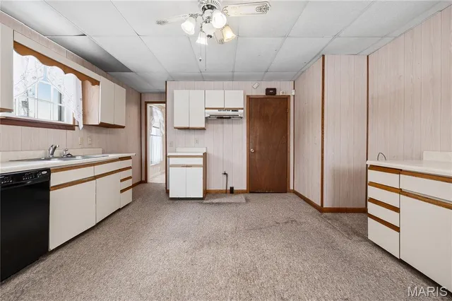 $289,900 | 11086 Old Litchfield Trail, Litchfield, IL 62056