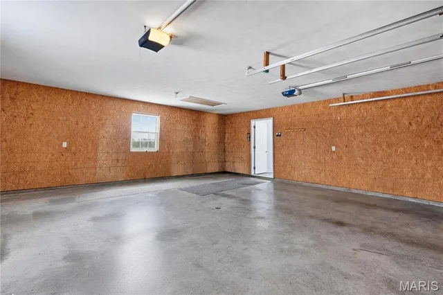 $289,900 | 11086 Old Litchfield Trail, Litchfield, IL 62056