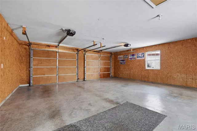 $289,900 | 11086 Old Litchfield Trail, Litchfield, IL 62056