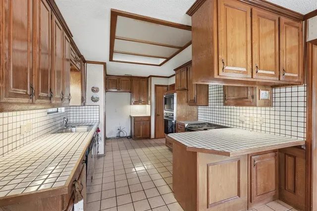 $299,900 | 116 County Road 4651, Rhome, TX 76078