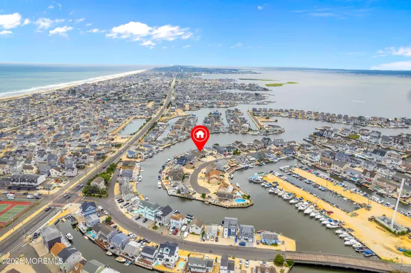 $2,399,000 | 348 Venice Drive, Lavallette, NJ 08735