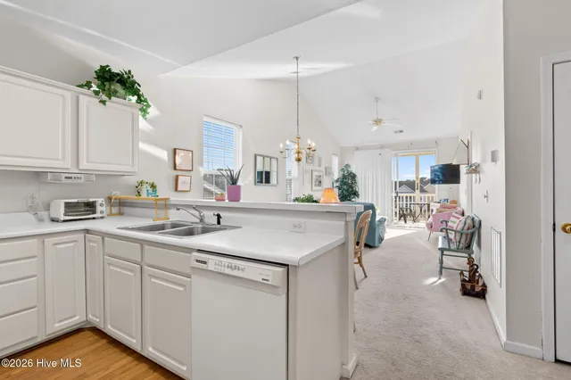 $199,900 | 881 Great Egret Circle Southwest, Unit 5, Sunset Beach, NC 28468