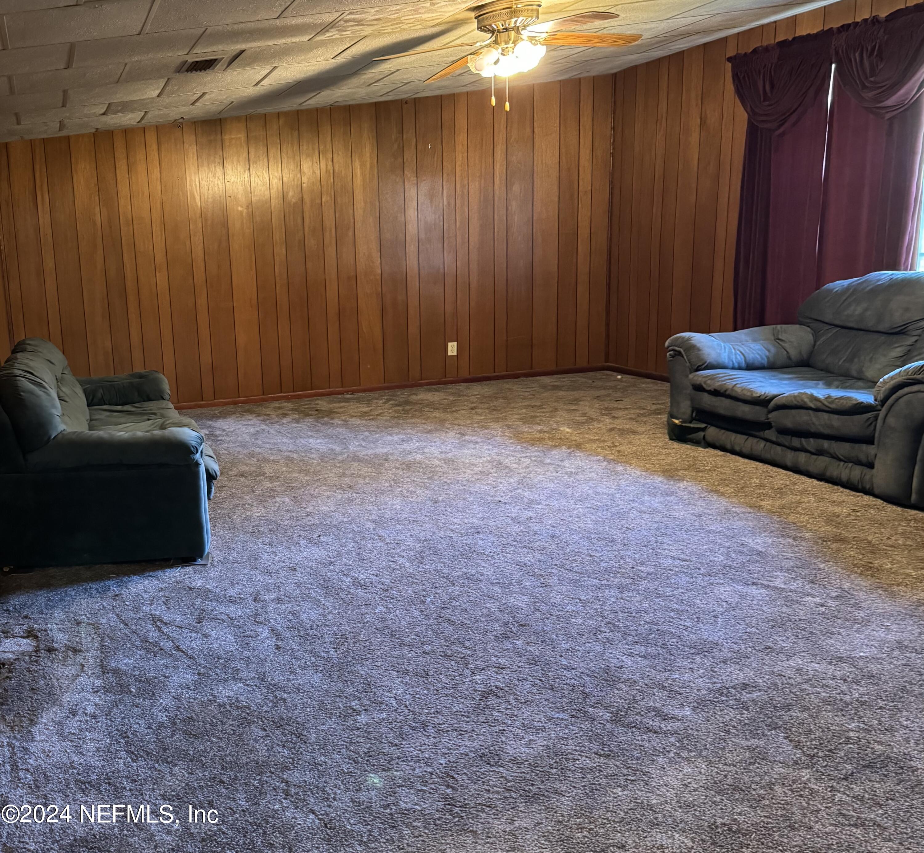 2720 Eagle Street Jacksonville, FL 32216 - Photo 7 of 18 Living room