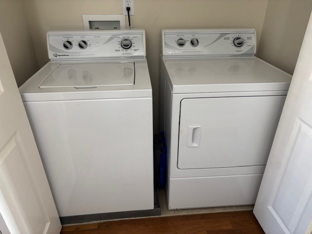 318 Byron Way Franklin, TN 37064 - Photo 39 of 53 a utility room with dryer and washer