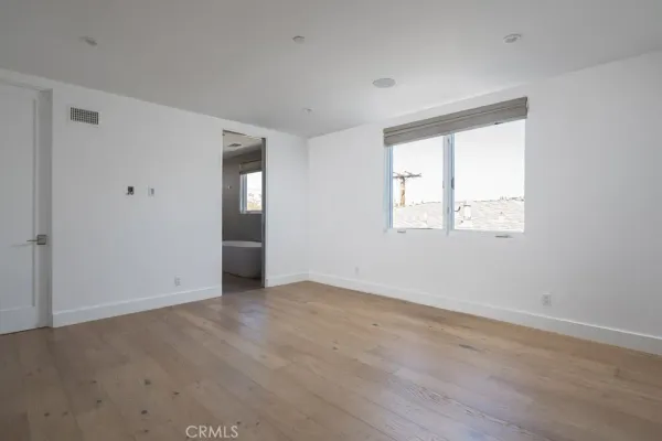 $18,999 | 319 Jasmine Avenue, Corona del Mar, CA 92625