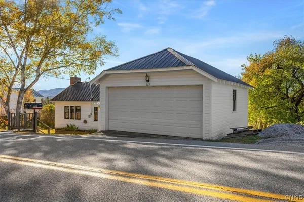 $309,000 | 387 Chamberlain Road, Indian Lake, NY 12842