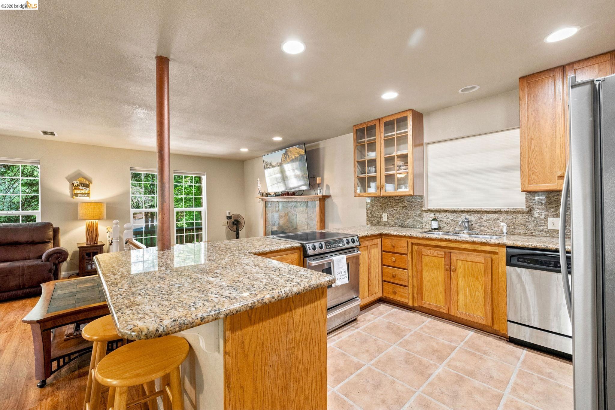 22397 Moses Long Barn, CA 95335 - Photo 5 of 61