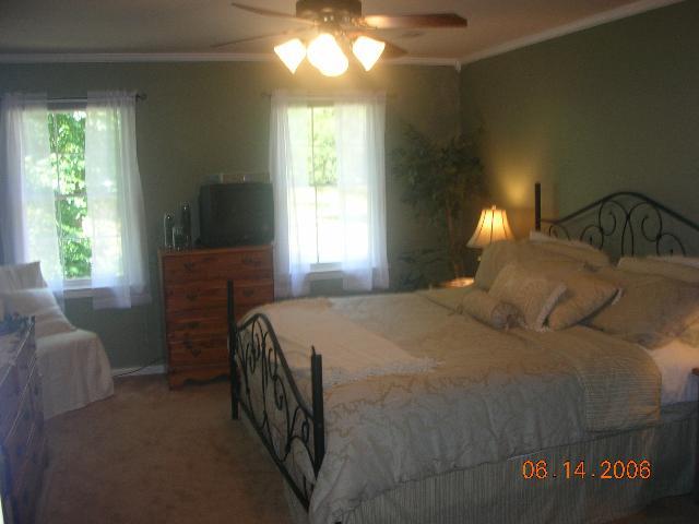 304 Quail Run Circle Fountain Inn, SC 29644 - Photo 2 of 9 Gallery Image 2
