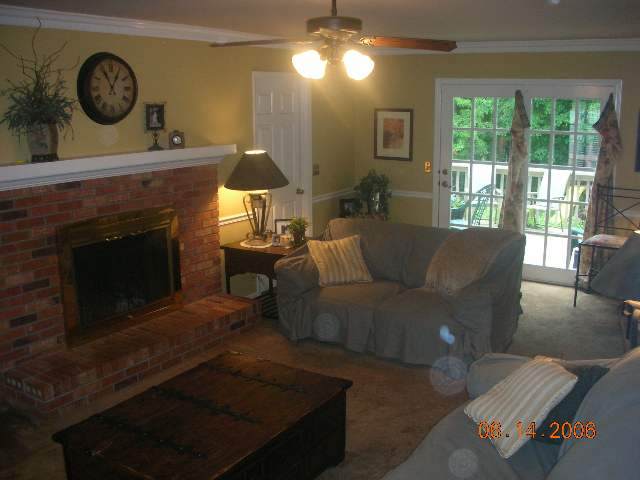 304 Quail Run Circle Fountain Inn, SC 29644 - Photo 3 of 9 Gallery Image 3