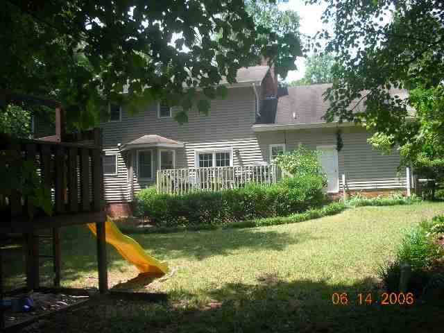 304 Quail Run Circle Fountain Inn, SC 29644 - Photo 8 of 9 Gallery Image 8