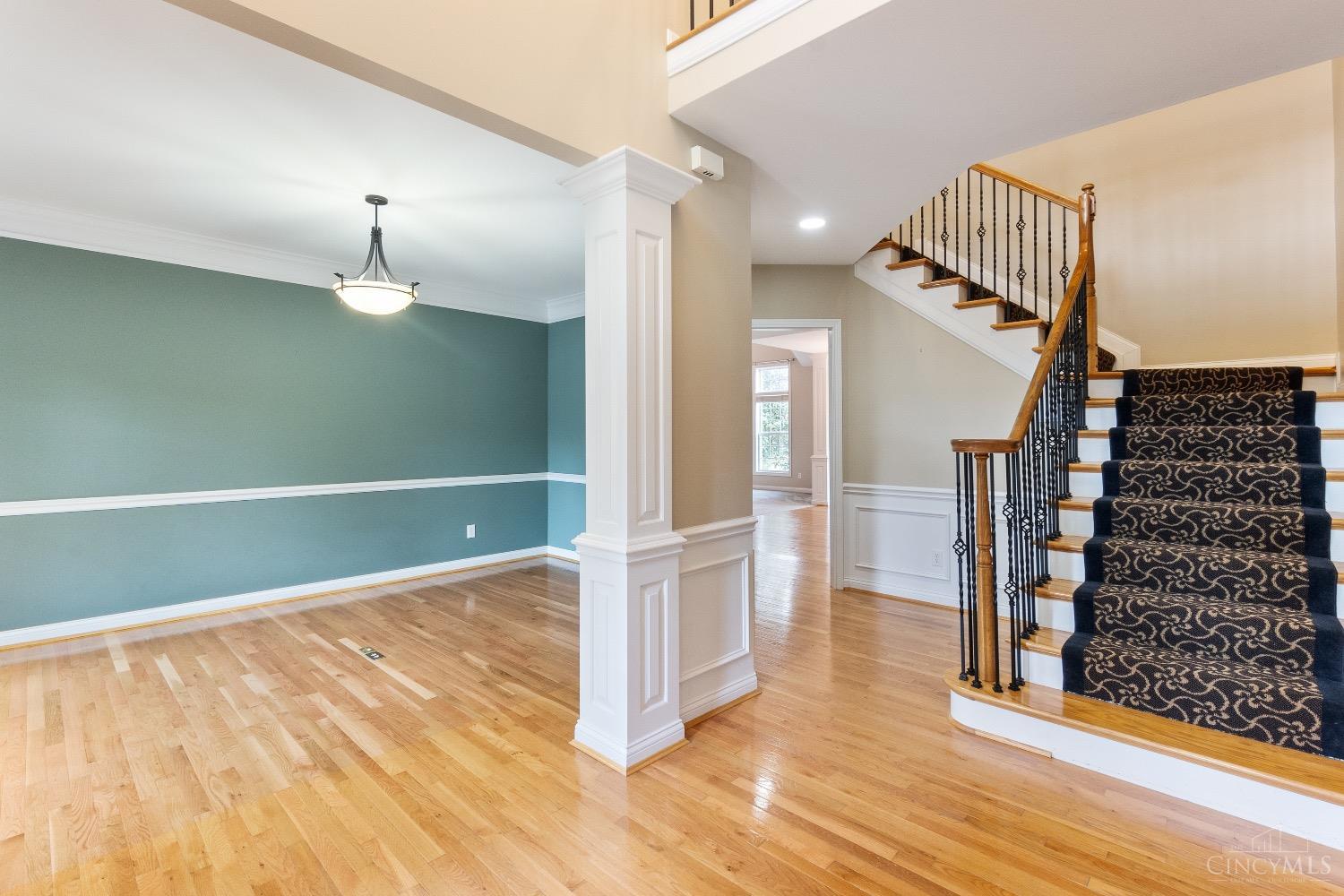 7808 Ingrams Ridge Drive Cincinnati, OH 45244 - Photo 4 of 68