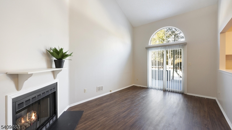 3215 Park Place Springfield, NJ 07081 - Photo 12 of 45