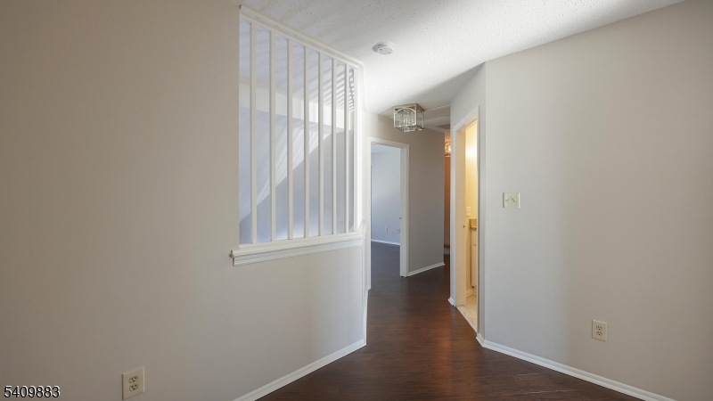 3215 Park Place Springfield, NJ 07081 - Photo 10 of 45