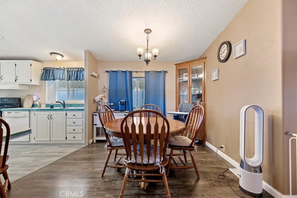 4901 Green River Road, Unit 181 Corona, CA 92878 - Photo 17 of 47