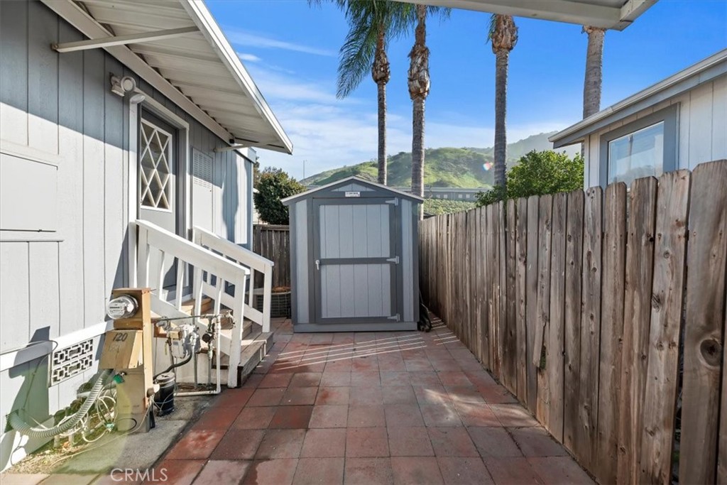 4901 Green River Road, Unit 181 Corona, CA 92878 - Photo 5 of 47