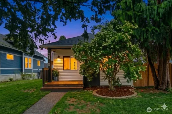 $539,000 | 2415 Cedar Street, Unit A, Everett, WA 98201