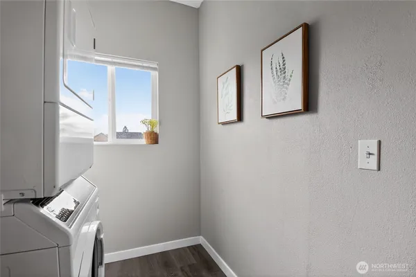 $539,000 | 2415 Cedar Street, Unit A, Everett, WA 98201