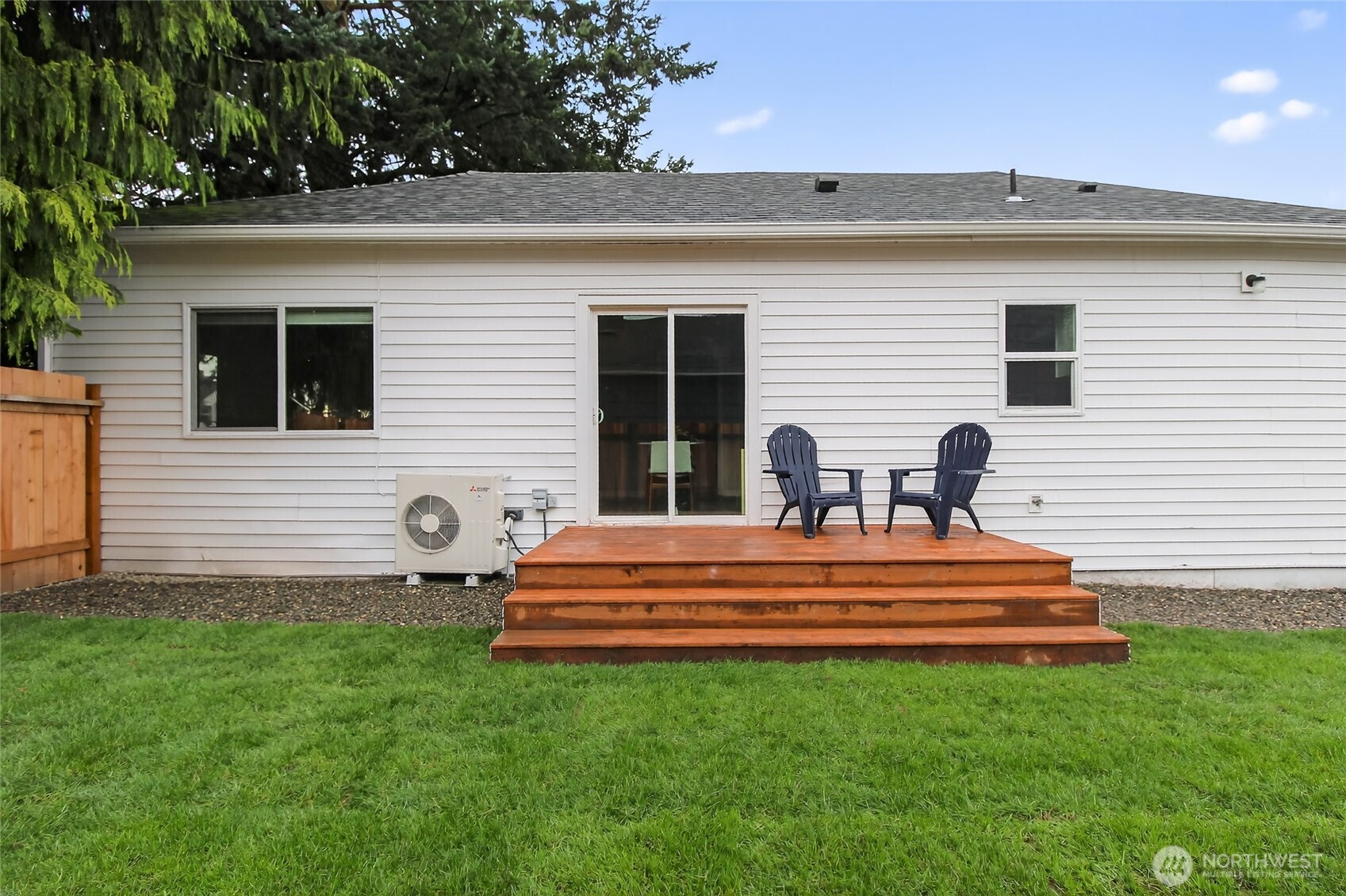 2415 Cedar Street, Unit A Everett, WA 98201 - Photo 17 of 19