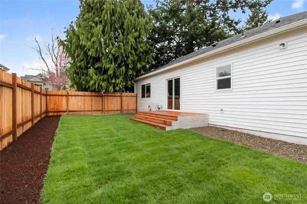 $539,000 | 2415 Cedar Street, Unit A, Everett, WA 98201