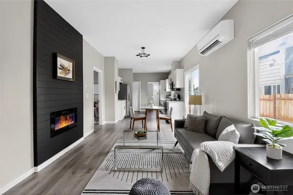 $539,000 | 2415 Cedar Street, Unit A, Everett, WA 98201