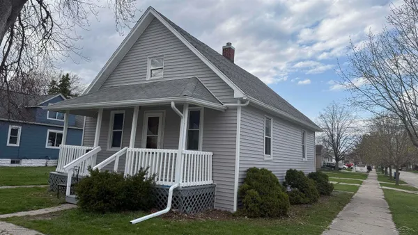 $115,000 | 1609 Fremont Avenue, Bay City, MI 48708