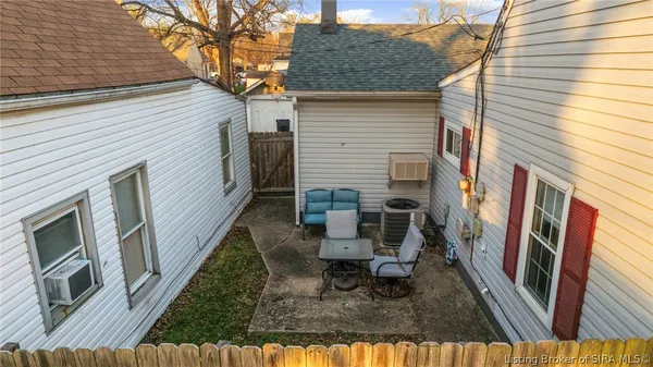 $183,600 | 826 East 8th Street, New Albany, IN 47150