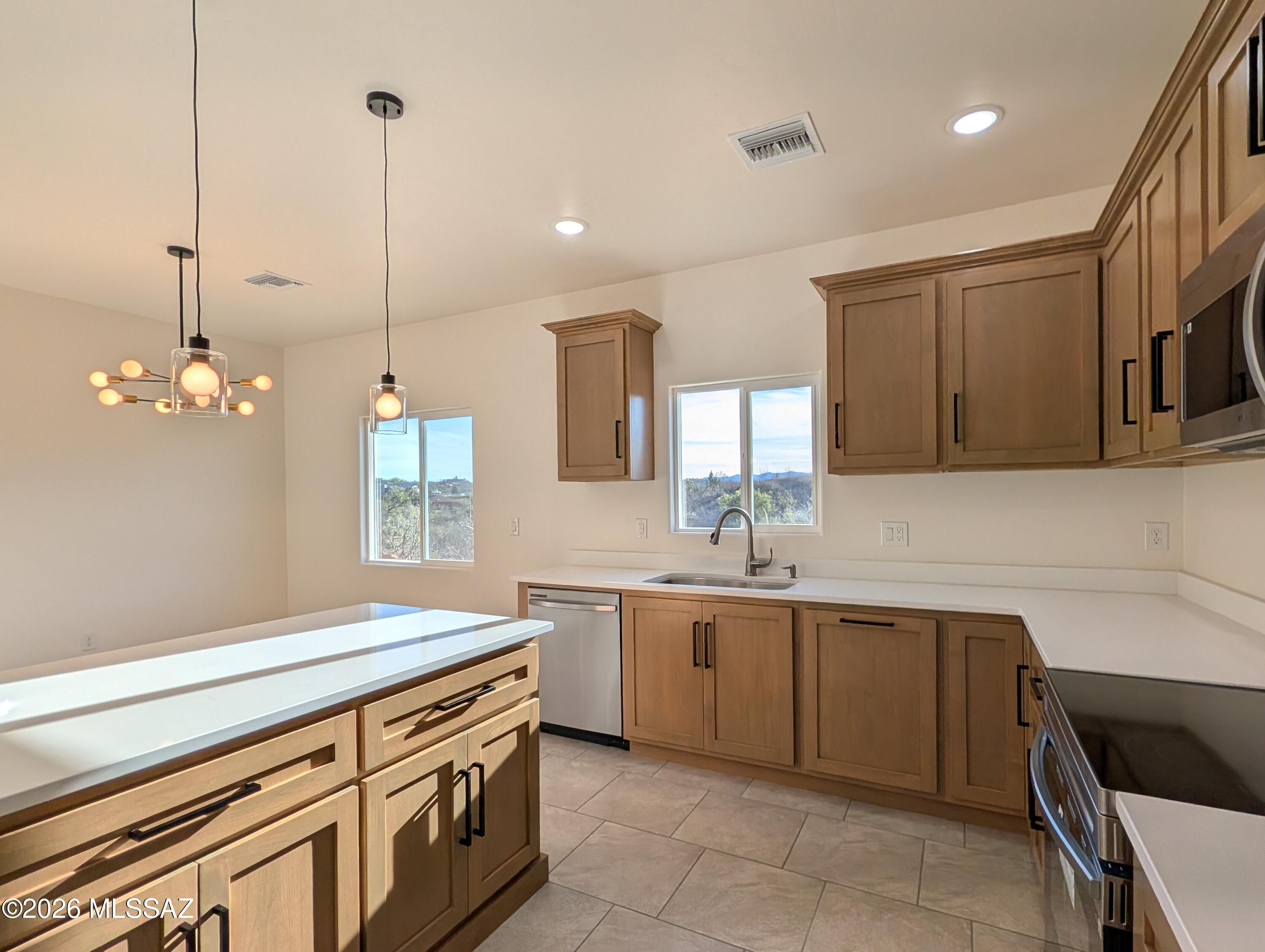 171 Via Casa Rio Rico, AZ 85648 - Photo 7 of 37 Gallery Image 7