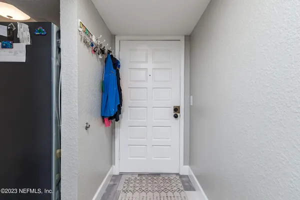 a view of walk in closet